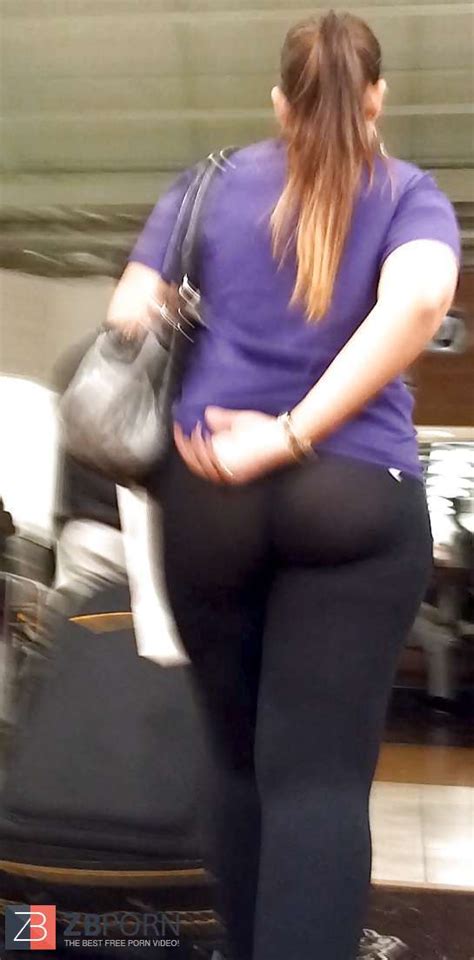 Thick Donk Latina Mom In Leggings Voyeur Candid Zb Porn