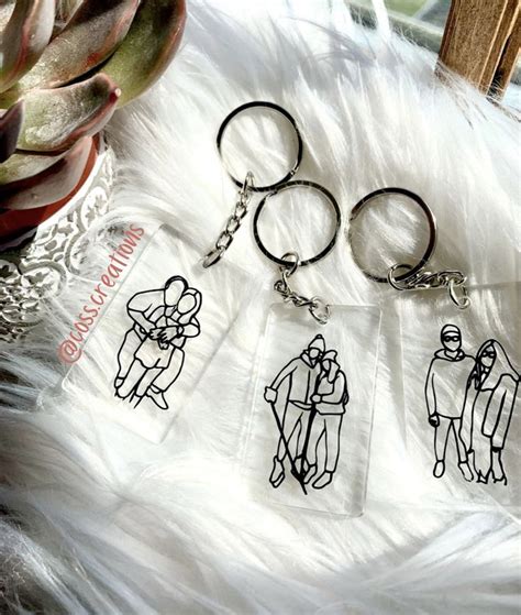 full body portrait keychain gifts  couples accessories anniversary