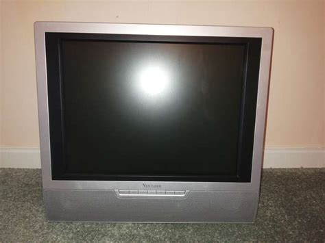 FreelyWheely: 15 inch TV