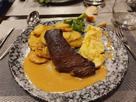 O P Tits Oignons Port J R Me Sur Seine Menu Et Photos