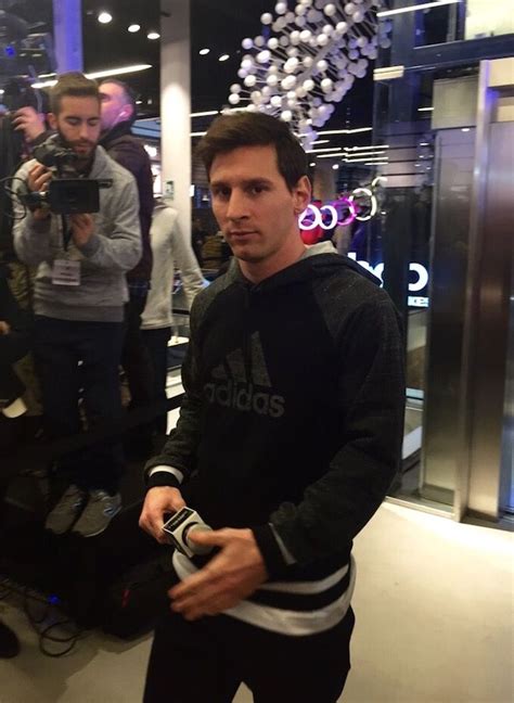 Adidas Presenta Junto Con Leo Messi Su Nueva Tienda Is All In De