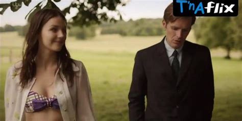 Ella Hunt Bikini Scene In Endeavour Tnaflix