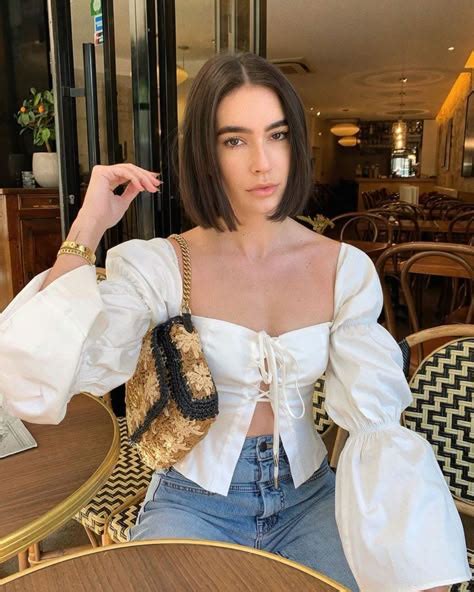 Épinglé par Basheer Abdalhadi sur Babe en 2025 Mascara effet faux cils Joli visage Beauté