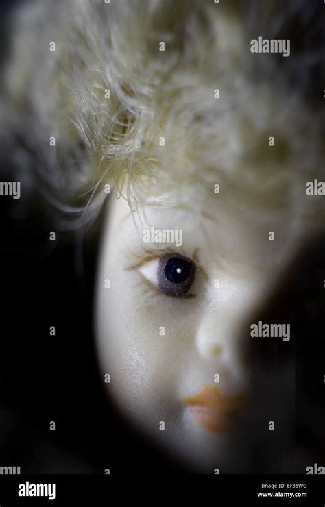 Macabre Dolls Hi Res Stock Photography And Images Alamy
