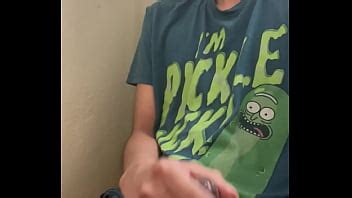 Feliz de años se masturba suavemente hasta el orgasmo XVIDEOS