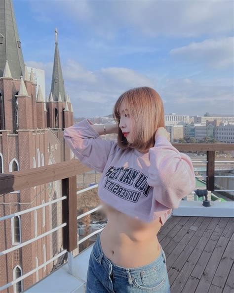 Hot Girl M M T Th R Ng H Ch N Ng C T Nh Ra Ph