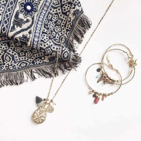 N U Ch A S H U Nh Ng Set Bikini N Y Ng V I I Bi N