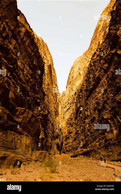 Wadi Rum Jordan Spectacular Rock Formation In The Jordanian Desert At
