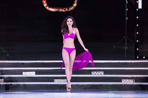 Cận cảnh phần thi bikini khoe trọn đường cong tại Hoa hậu Việt Nam