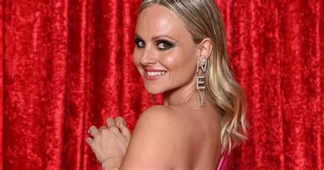 Coronation Street S Tina O Brien Wows In Bikini As She Shows Off Washboard Abs