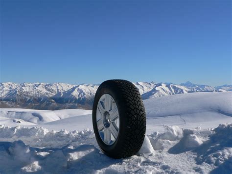 Зимние шины BFGoodrich g-Force Stud 205/60 R16 96Q — Chevrolet Cruze ...