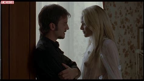 Naked Laura Chiatti In Iago