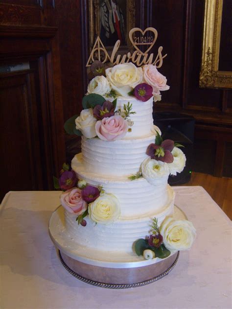 Naked Buttercream A Truly Scrumptious Cake