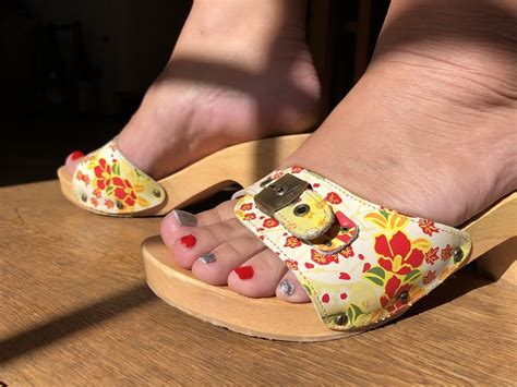 Zoccoli Pescura E Piedi Porn Pictures XXX Photos Sex Images PICTOA