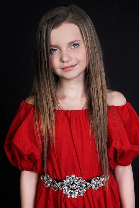 Alisa_Kozhikina_3.JPG (3456×5184)