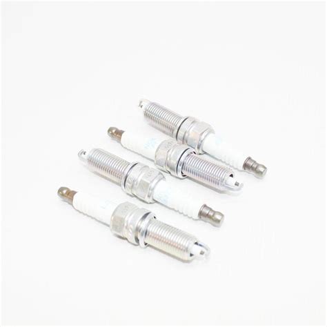 СВЕЧА ЗАЖИГАНИЯ 1885510061 HYUNDAI/KIA – купить с доставкой по выгодной ...