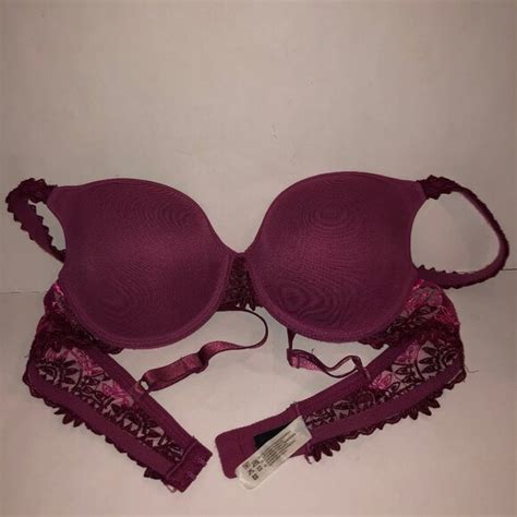 Chantelle Intimates Sleepwear Euc French Lingerie Chantelle Hot Pink Ombre Lace Bra 32b