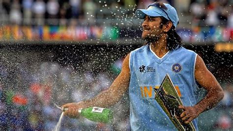 Cricket News Mahendra Singh Dhoni HD Wallpaper Photos Send Happy