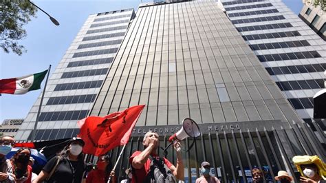 Después De 37 Años Telmex Enfrenta Huelga De Trabajadores