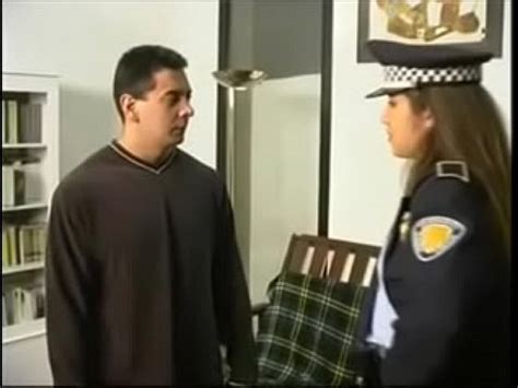 Pagando Multa A La Oficial De Transito XVIDEOS