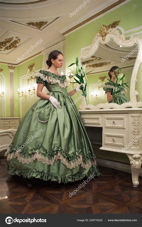 Baroque Clothing