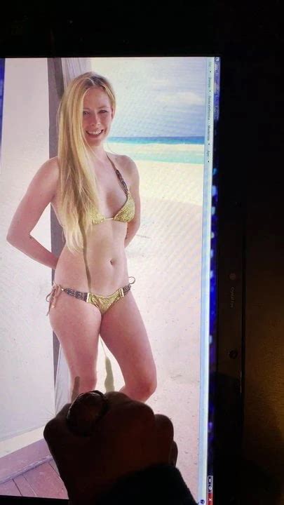 Avril Lavigne Cum Tribute Gay Porn XHamster