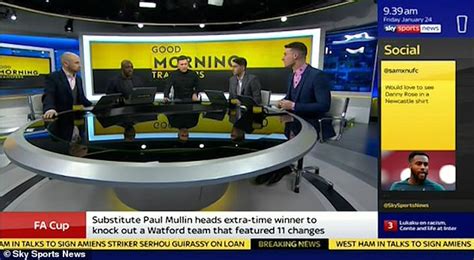 Jermaine Pennant S Ex Alice Goodwin Poses Naked Amid Self Isolation Daily Mail Online