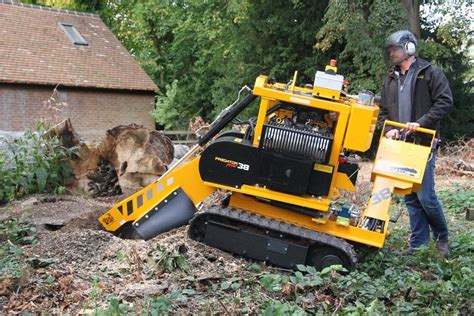 Predator 38x Stump Grinder Terry Harrison Machinery