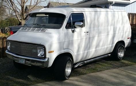 Gmc Vans Dodge Van Vanz Day Van Cool Vans 70s Style Custom Vans