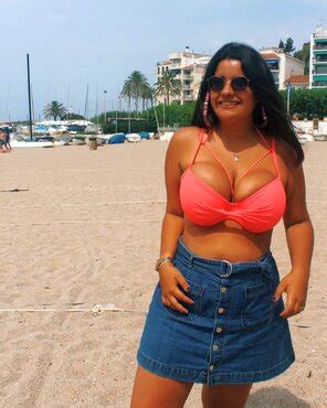 It Barely Holds It Porn Pic