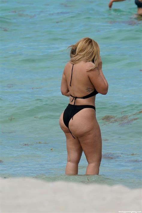 Jojo Zarur Shows Off Her Bikini Body At The Beach In Miami 21 Photos TheFappening