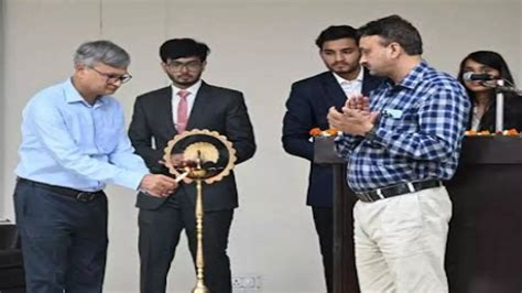 day annual technical festival kicks   iit roorkee times  india