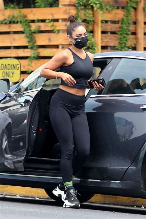 Vanessa Hudgens Sexy In Leggings Hot Celebs Home