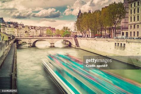 Sena River Photos and Premium High Res Pictures - Getty Images
