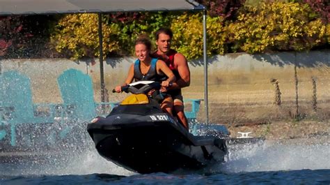 Sydney Sweeney Booty Lake Swimsuit Hot Celebs Home