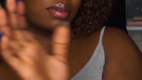 Ebony Chick Asmr Up Close Porn Videos