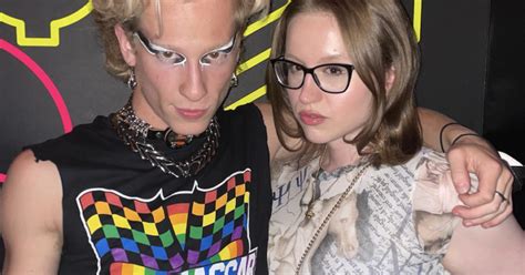 Comment Le Tiktok Viral De Ce Plongeur Queer A Rendu Nascar Plus Gay Que Jamais Gayvox