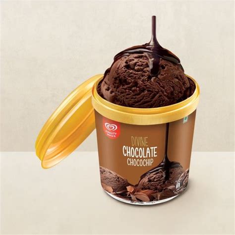 Kwality Wall's Divine Chocolate Chocochip Cup 100 ML - Buy online at ₹50 near me