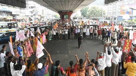 Bandh, protests against privatisation of Visakhapatnam Steel Plant ...