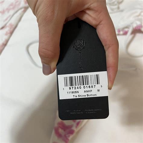 The CUTEST Pink Kisses Bikini Set From Frankies Depop