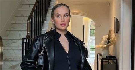 Molly Mae Hague Says She Didnt Know She Was Pregnant In Slinky Bikini Snaps Hot Lifestyle News