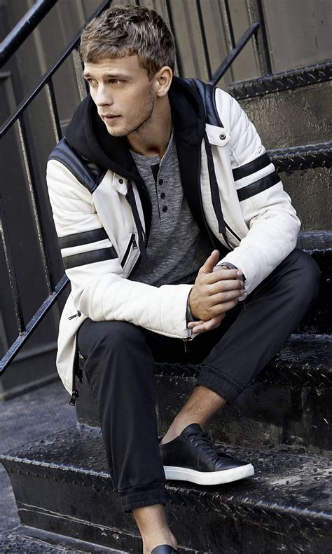 Express Introduces Men's Everyday Style Guide for Fall