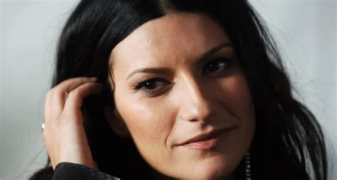 Mas Tv Laura Pausini Persona Del A O De La Academia Latina De La Grabaci N