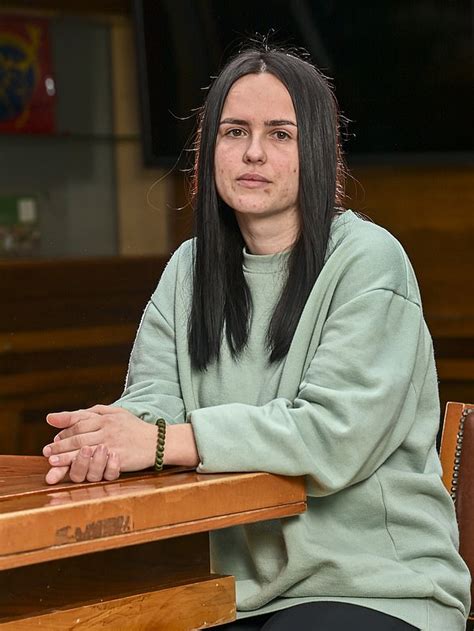 British Veterans Hunt Sex Traffic Gangs Targeting Ukrainian Refugees Daily Mail Online