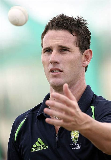 Shaun Tait gets ready to bowl in the nets | ESPNcricinfo.com