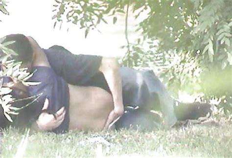 Turk Gizli Cekim Parkta Yiyisme ZB Porn