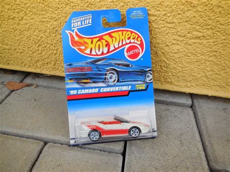 Chevrolet Camaro Convertible Hot Wheels Od Koruny Aukro