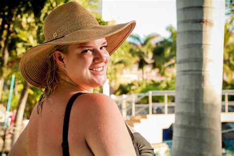 My Journey To Plus Size Bikini Body Confidence Whatlauraloves