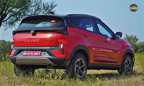 Tata Nexon Gets New Entry Variants Prices Now Start From Rs 7 99 Lakh