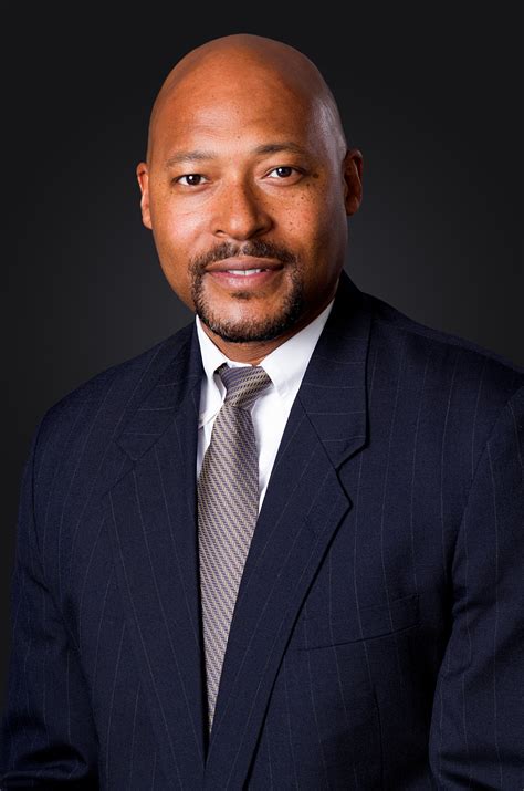 Tim Robinson - Lincoln | Global Commercial Real Estate Services